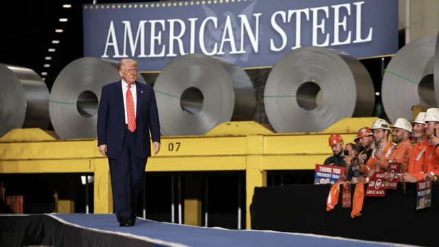 Ông Trump tuyên bố tăng thuế quan thép lên 50%